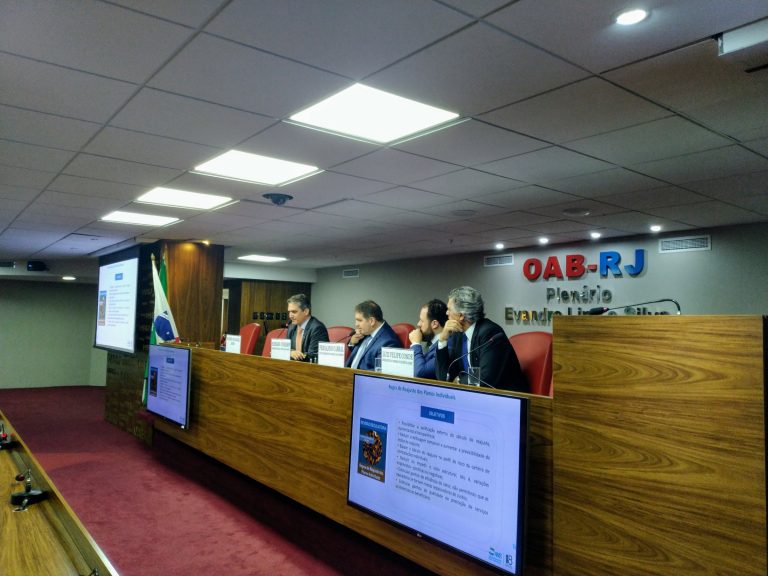 Diretores da ANS debatem