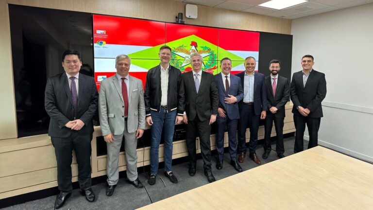 Secretaria de Santa Catarina publica Portaria que dá permissão, em casos de omissão, de escala em portos catarinenses para chegada de produtos de IVD