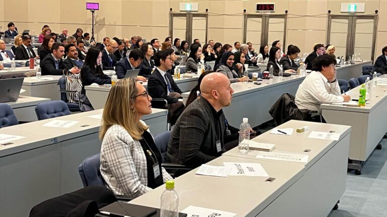 Avanços na Convergência Regulatória e o uso do Reliance para acelerar acesso à dispositivos médicos são destaques do Fórum Internacional de Reguladores, no Japão