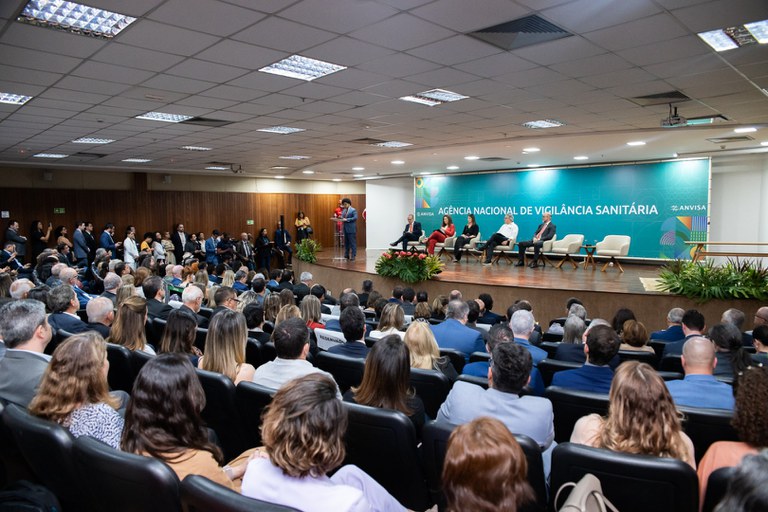 Nova diretoria toma posse e indica inovação e tempo de análise como prioridades