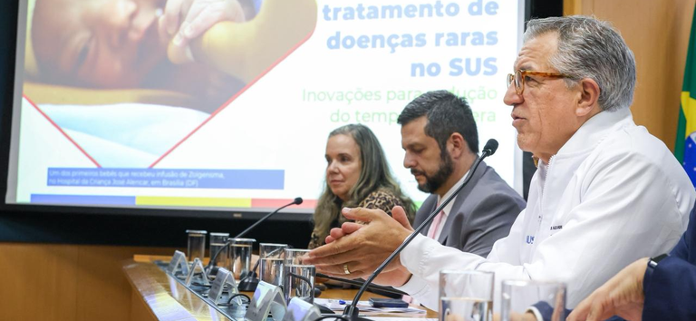 Ministério da Saúde inclui exame de alta tecnologia no SUS para doenças raras. Espera das famílias por diagnóstico reduz de 7 anos para seis meses