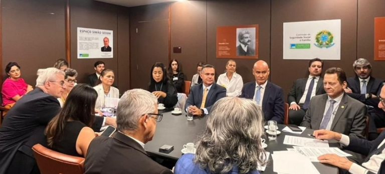 CBDL vai a Brasília para discutir PNDL e aumento de impostos para dispositivos médicos