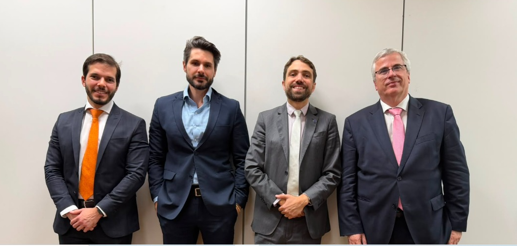CBDL se reúne com MDIC para tratar de temas como LETEC