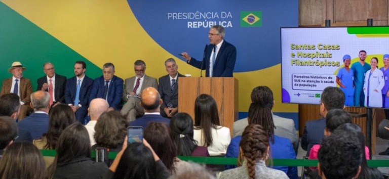 Lei prorroga aplicação de recursos do FGTS a entidades hospitalares filantrópicas que atuam no SUS