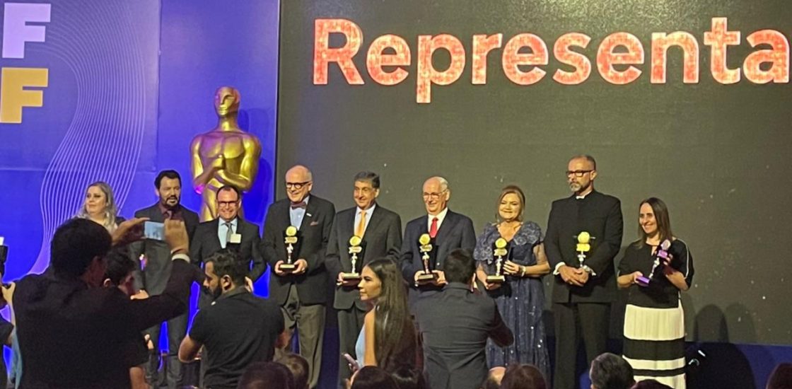 Sérgio Rocha ganha o prêmio 100 Mais Influentes pelo segundo ano consecutivo